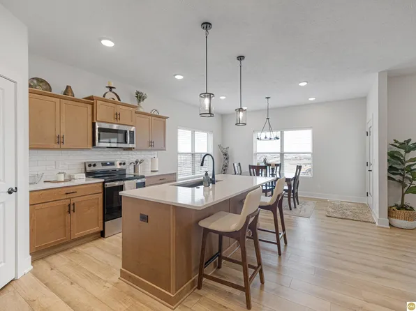 11711 S 189th St, Gretna, NE 68028