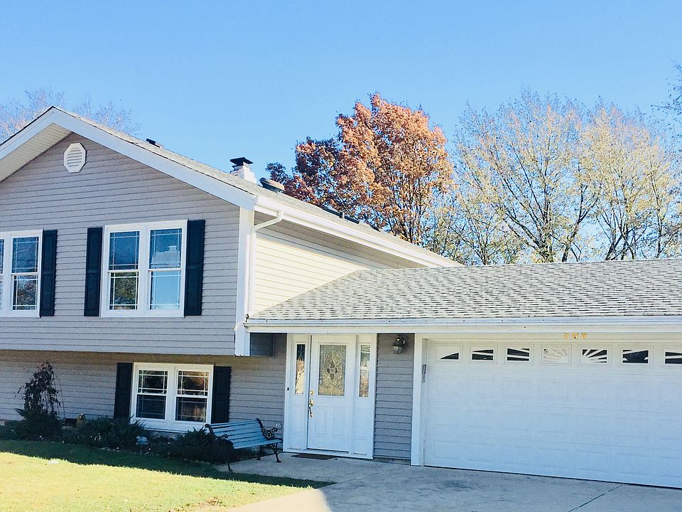 1st image of 309 Plymouth Ln