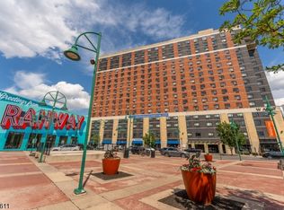 1 Carriage City Plz APT 807, Rahway, NJ 07065