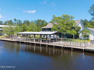 10035 Avenue D, Bay Saint Louis, MS 39520