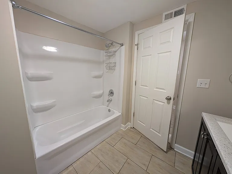 817 N 23rd Ave #5 — Photo 23