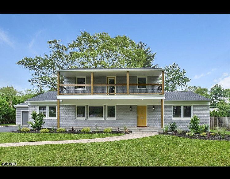 1st image of 202 Great Hills Dr