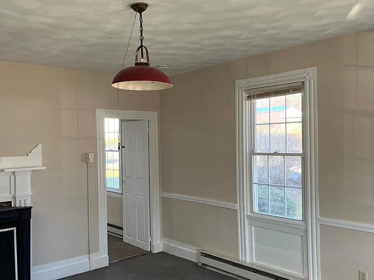 247 Old Colony Rd #A — Photo 6