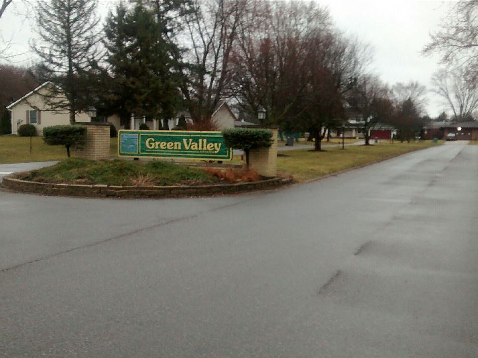 1st image of S Shore Dr
