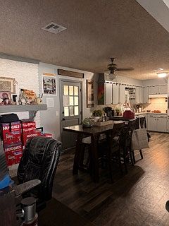 4th image of 5632 S 85th East Ave