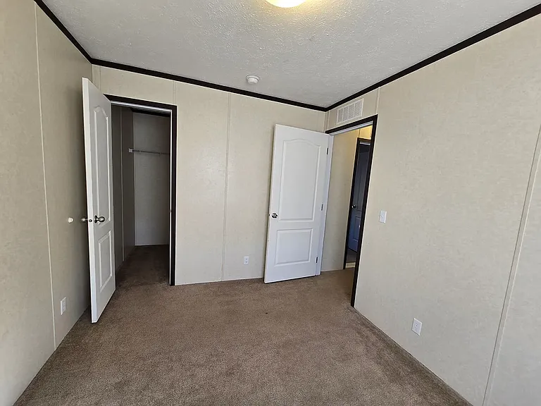 A16 Trailerville Ct — Photo 8