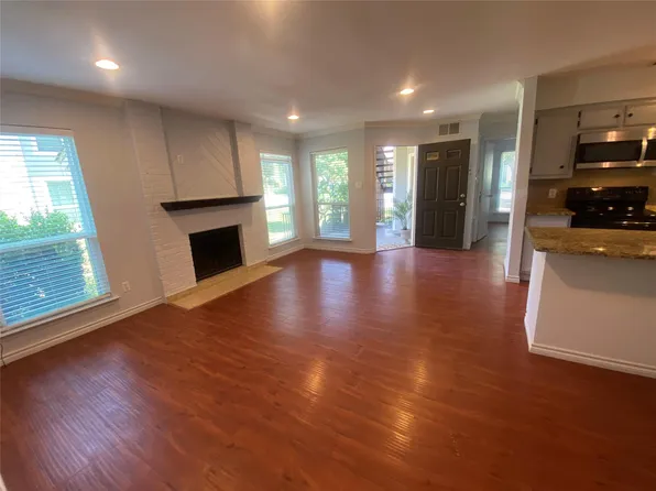 10616 Mellow Mdws APT 11B, Austin, TX 78750