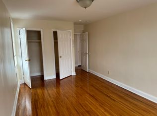 88-19 149th St #32, Jamaica, NY 11435