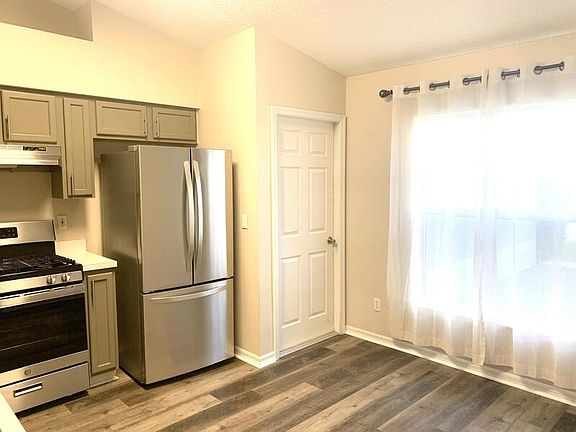 5th image of 14947 Margaux Dr