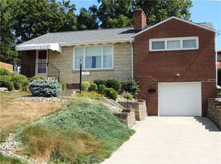 1231 Cocker Dr, Bethel Park, PA