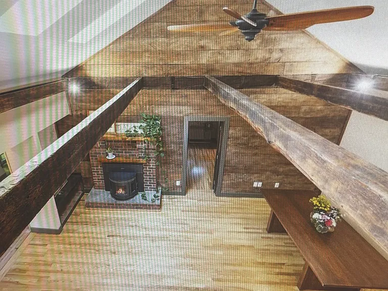 101 Hunt Dr — Photo 8