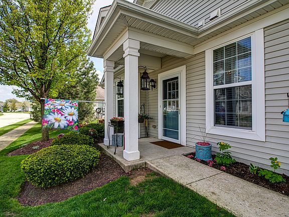 3rd image of 13379 Red Alder Ave