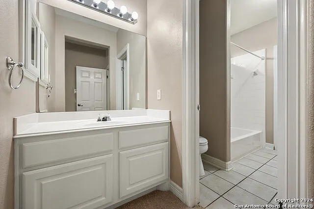 410 Cadence Hl — Photo 23