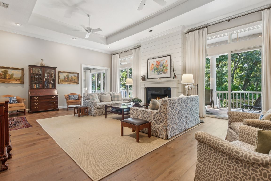 next background image