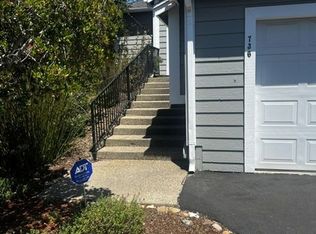 736 Hillside Dr, Solvang, CA 93463