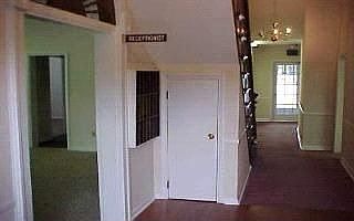 5th image of 335 S College Ave