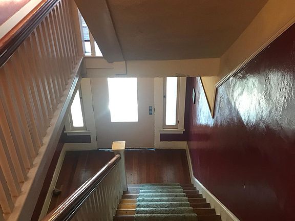 4th image of 29 Marion Ave APT 5
