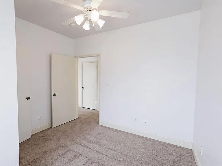 331 Fulton St — Photo 39