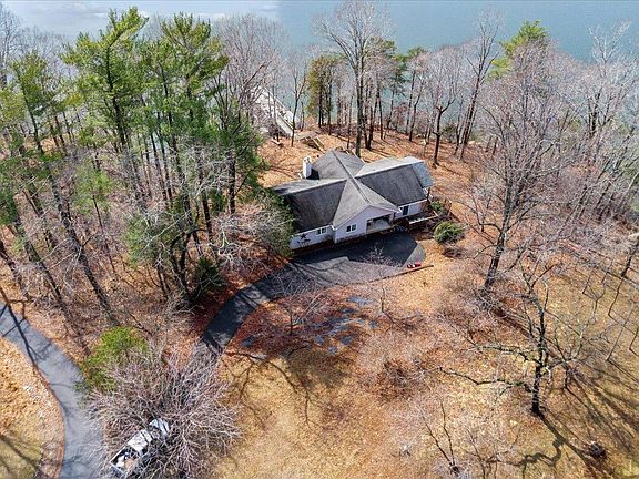 5th image of 1429 Longview Estates Dr