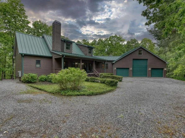 1850 Linda Ln, Young Harris, GA 30582