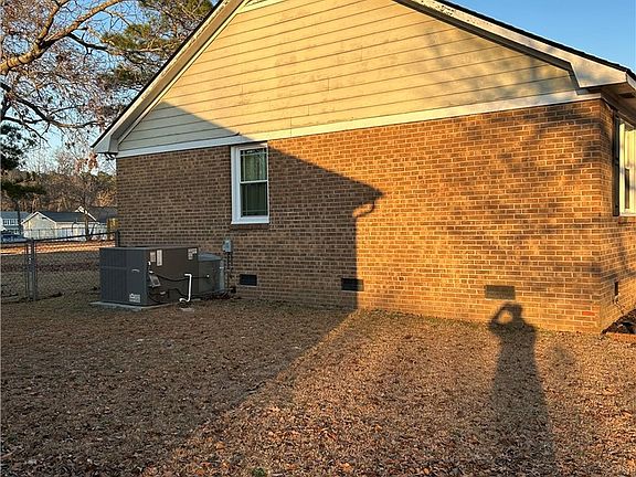 4th image of 6520 Bagdad Rd