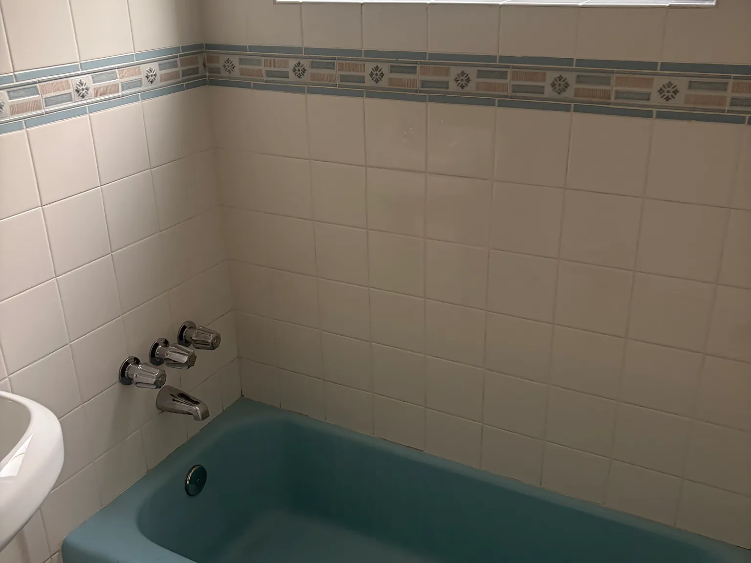 1 bed, 450 sqft, $1,900 — Photo 3