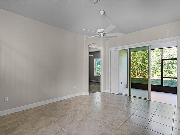 5th image of 2862 Eastham Ln