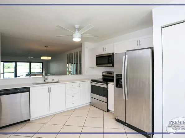 5754 Deauville Cir, Naples, FL