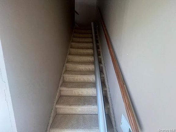 4th image of 406 Narragansett Villas Drive