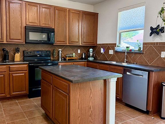4th image of 8704 Keynes Ln