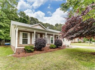 2004 For Get Me Not Ln, Wingate, NC 28174