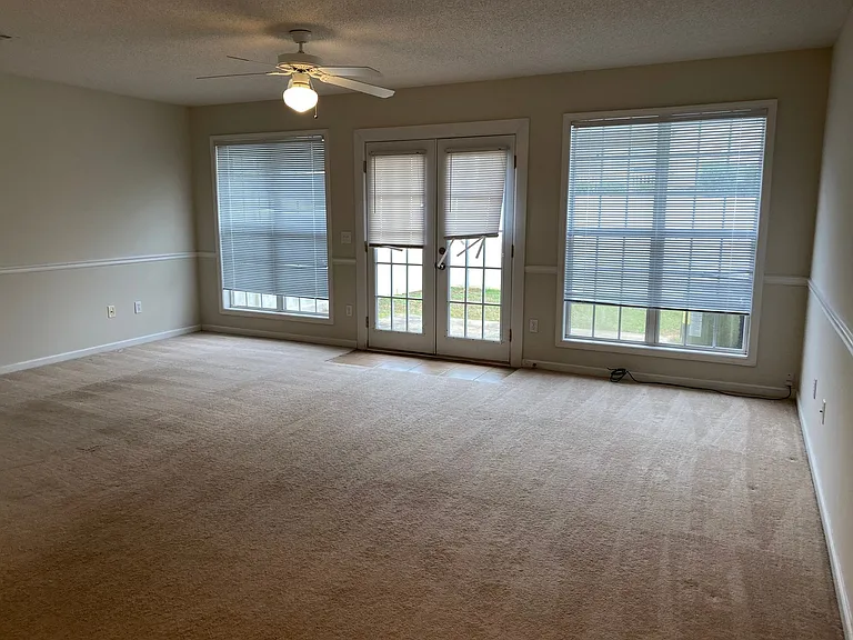 107 Wakefield Way — Photo 4