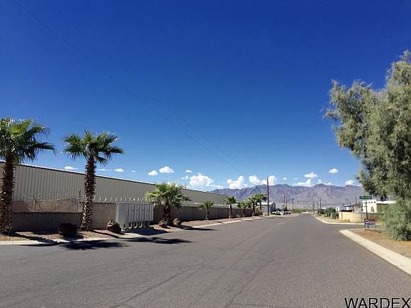 3rd image of 1597 E Camino Colorado