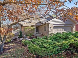5 Aspen Ct, Lemont, IL