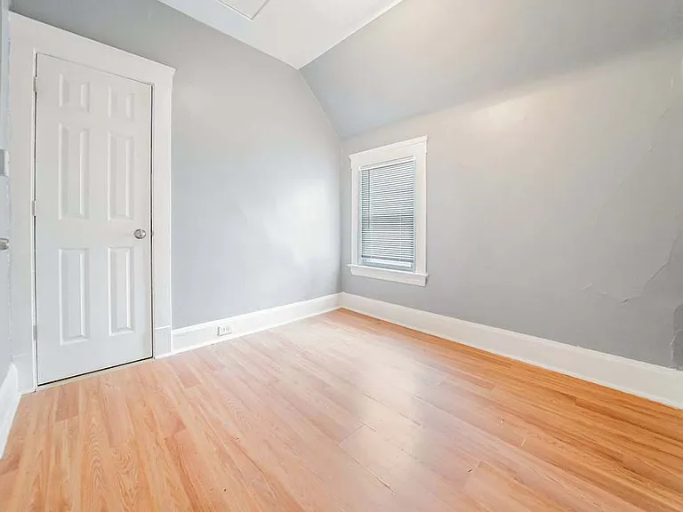 4310 Daisy Ave — Photo 36