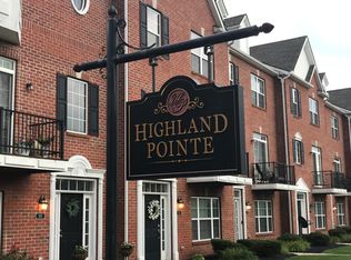 68 Highland Pointe Cir, Columbus, OH 43235