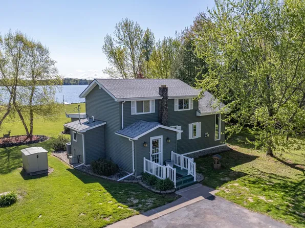 4463 E Singkoffer Rd, Superior, WI 54880