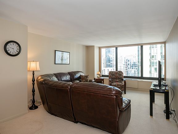 3rd image of 155 N Harbor Dr APT 3805