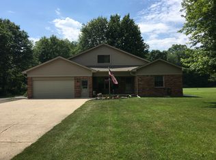 6880 Church Rd, Ira, MI 48023