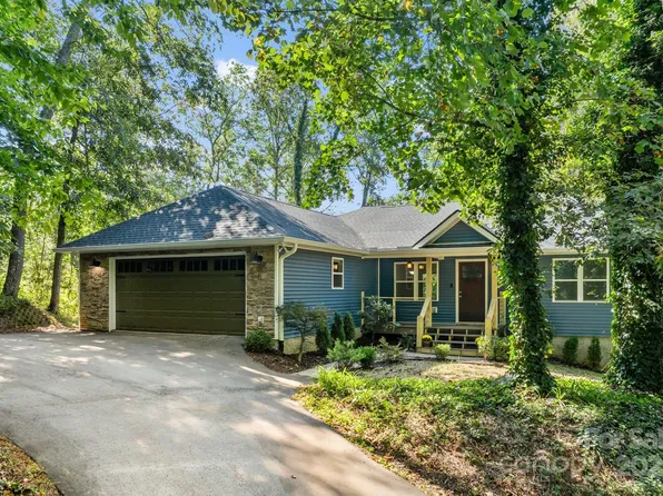 5 Stonewood Dr, Weaverville, NC 28787