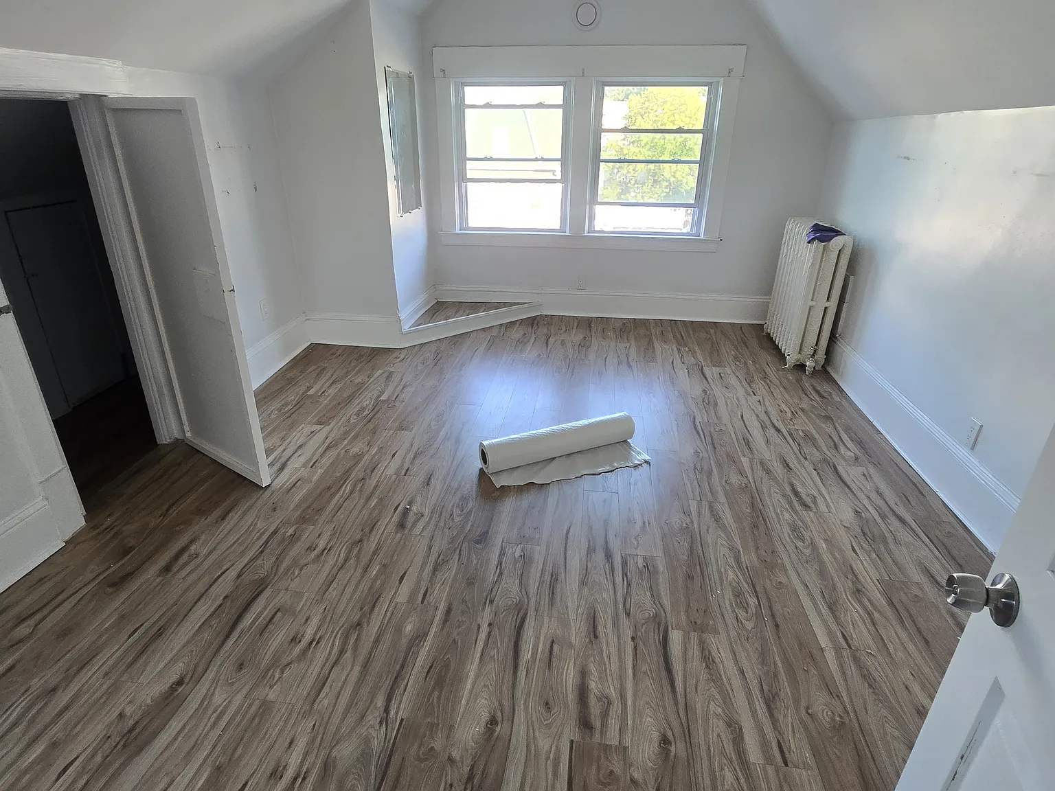 Elinor Pl, Yonkers — Photo 2