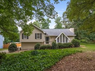 6229 Emerald Springs Dr, Acworth, GA 30102