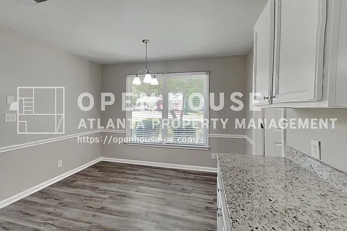 5665 Enchantress Ln — Photo 6