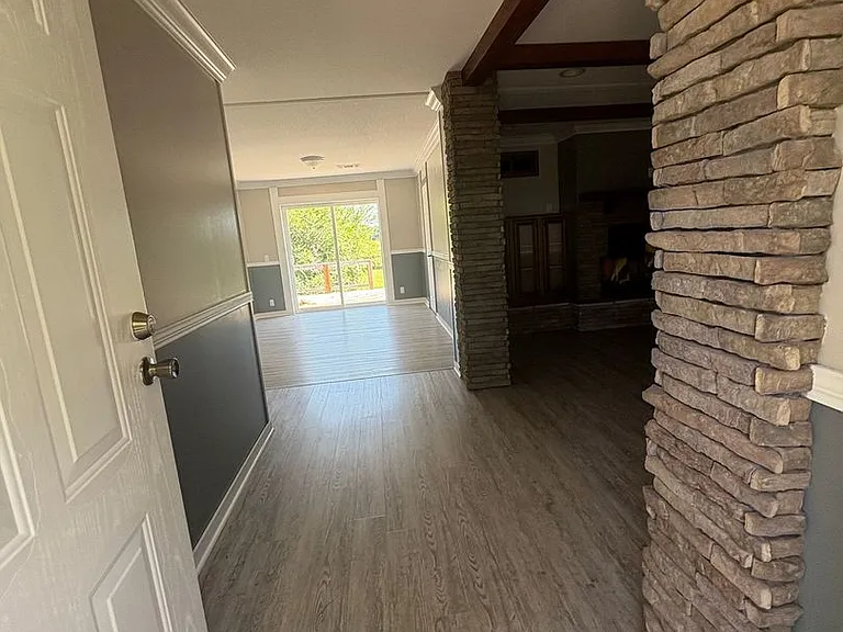 271 Bonner Rd — Photo 3