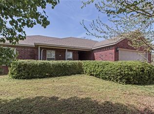 193 Orchard Dr, Gentry, AR 72734