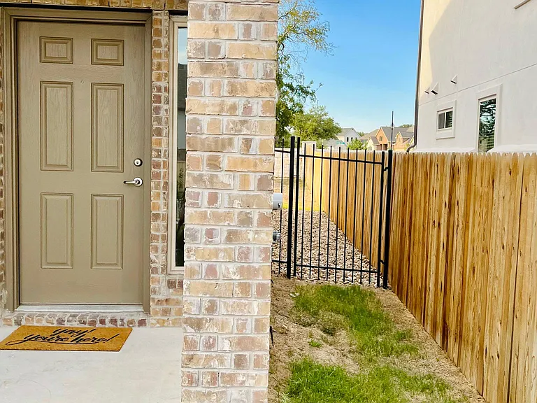 512 Turkey Creek Cv — Photo 11