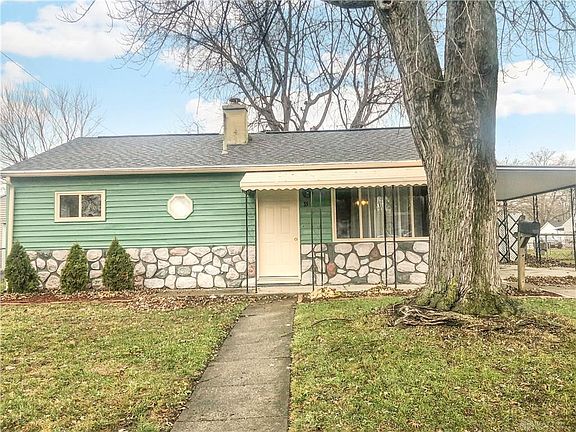 2nd image of 35 Thornton Dr