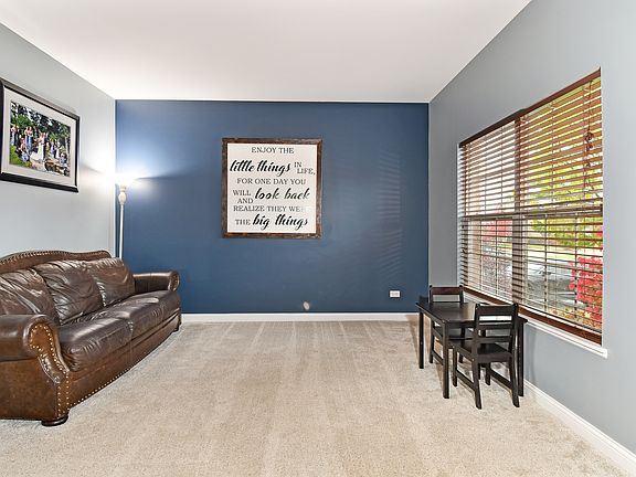 4th image of 16608 W Deerwood Dr