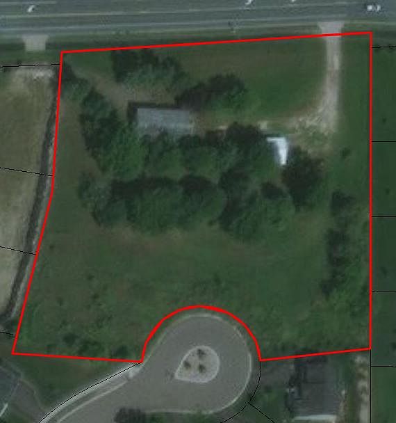 2nd image of 15426 Idaho Pl