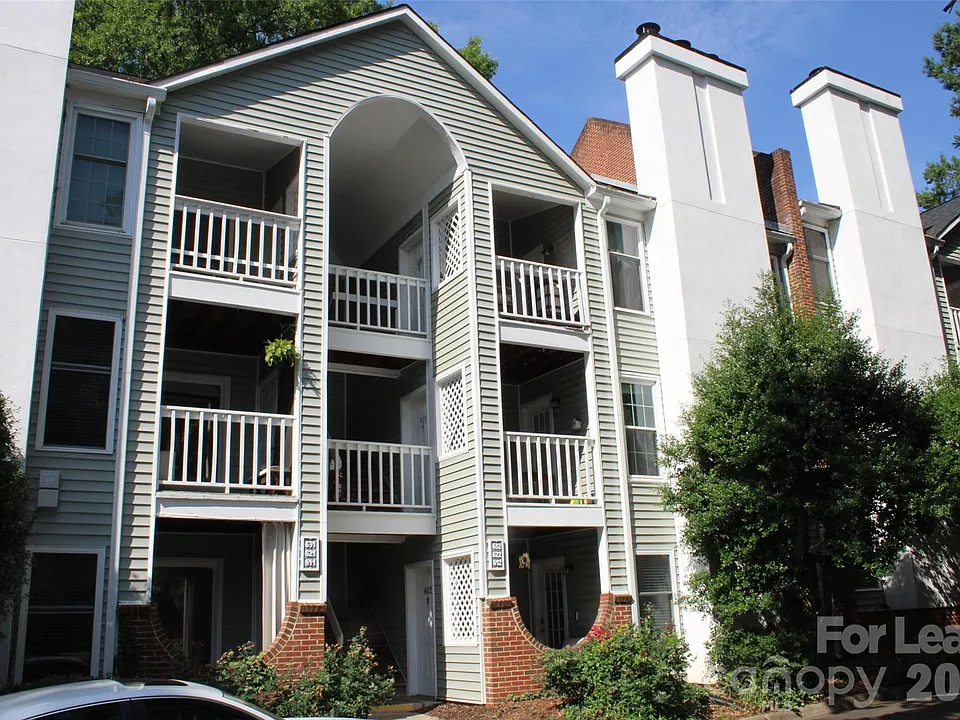 430 Queens Rd #632
